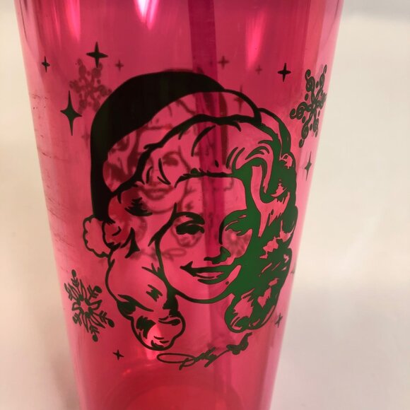 Dolly Parton Christmas 21.5 oz Pink Plastic Tumbler with Straw Green Lid New - Picture 2 of 16